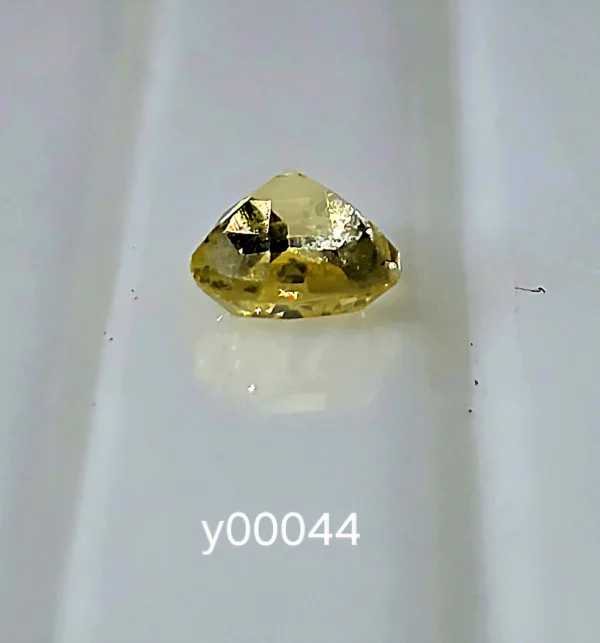 Blu Ceylon Yellow Sapphire