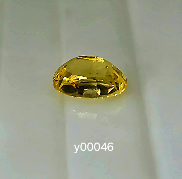 Blu Ceylon Yellow Sapphire