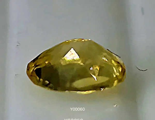Blu Ceylon Yellow Sapphire